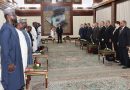 Le président de la République observe une minute de silence à la mémoire des victimes des incendies ayant touché certaines wilayas du centre et de l&rsquo;est du pays